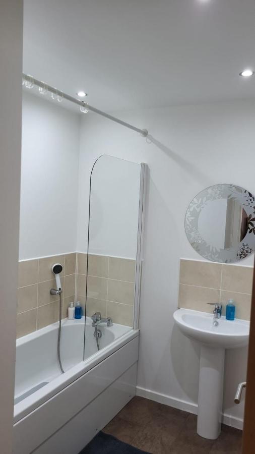 Cakemuir Detached House, 3 Bed, Free Parking &Private Garden Leilighet EDI Eksteriør bilde